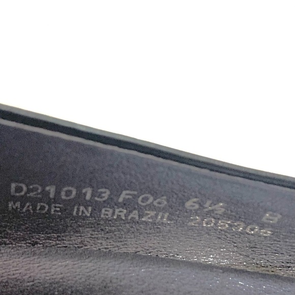 COLE HAAN Black Leather Square Toe Kitten Heels Silver Buckle Pump - Picture 7 of 8